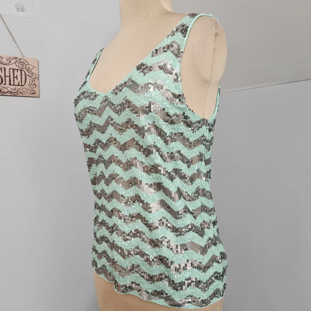 J. Crew‎ Mint Green Sequin Chevron Tank Top Sleeveless Scoop Neck Size M Casual